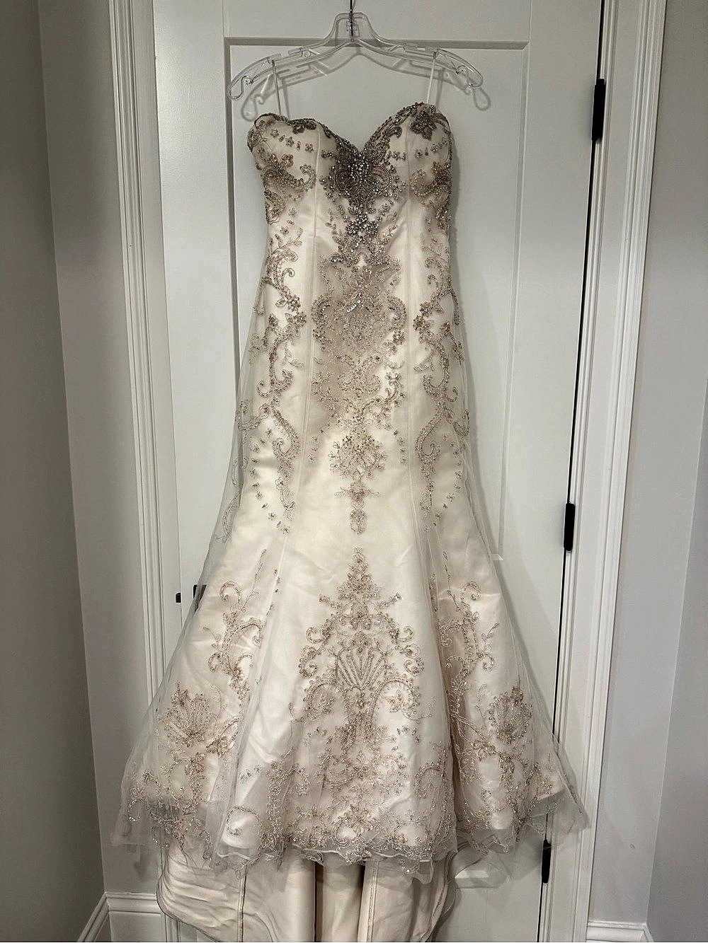 Casablanca Bridal Embellished Wedding Dress Cream Size 10 Like New
